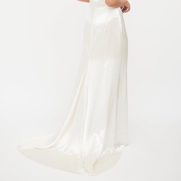 NWT Reformation Genna Silk Dress - Ivory - Size 6 - Picture 3 of 6